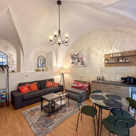 Serenity House Apartments Sybin Zewnętrze zdjęcie