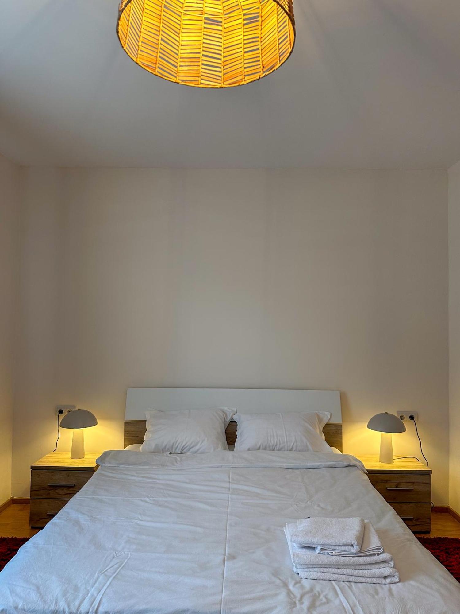 Serenity House Apartments Sybin Pokój zdjęcie