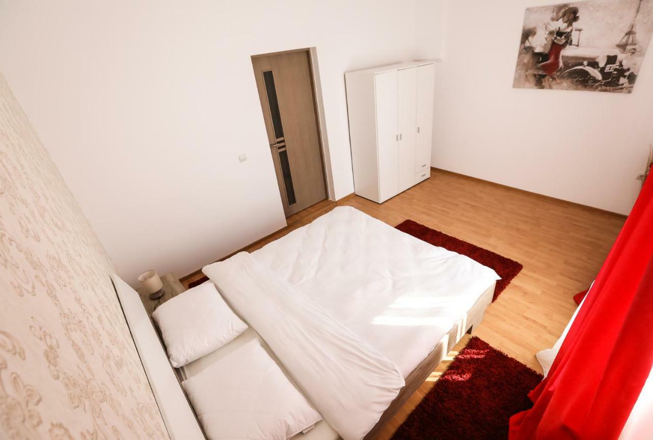 Serenity House Apartments Sybin Zewnętrze zdjęcie